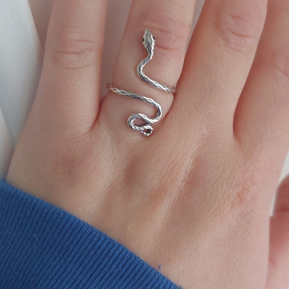 925 Sterling Silver Snake Adjustable Ring - Picture 5 of 6